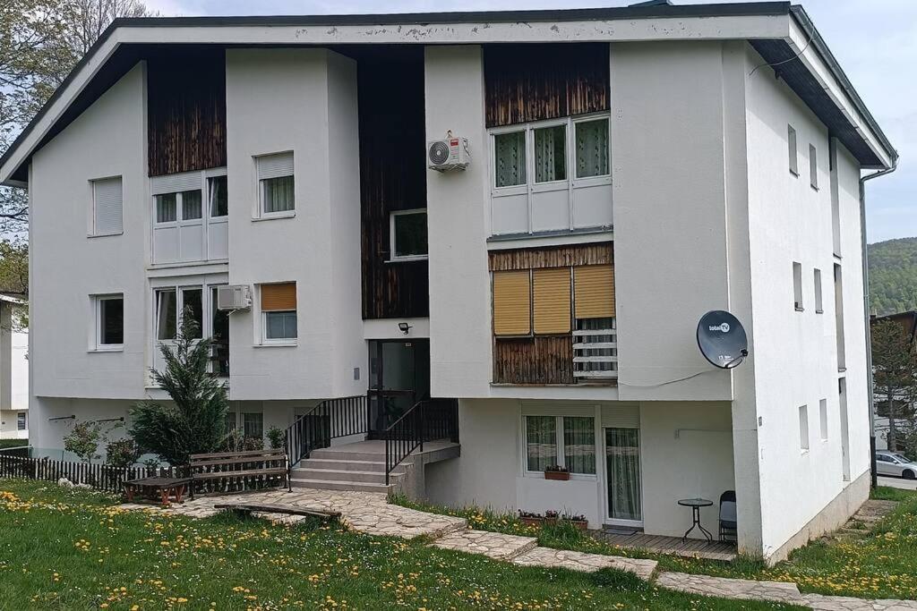 Plitvice Green Apartment Plitvička Jezera Exterior foto